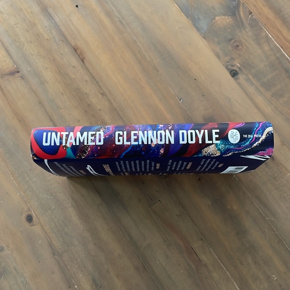 🌷5/$20🌷 Untamed by Glennon Doyle Book - Picture 4 of 5